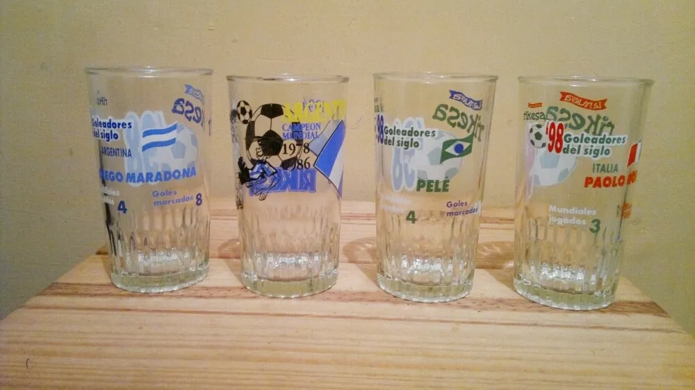 sg2-combo-de-4-vasos-de-rikesa-mundial-de-futbol-94-y-98-D_NQ_NP_813181-MLV27164001726_042018-F (1).jpg