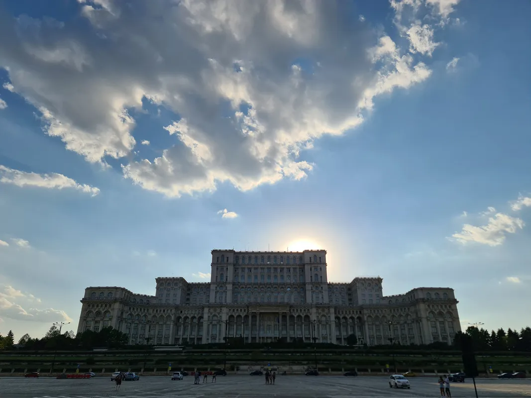 Parlament 2