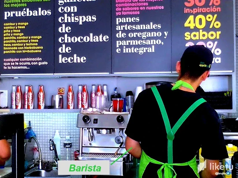 cllb7rvnw00c879sz4r4oayra_cafe_los_galpones_5.webp