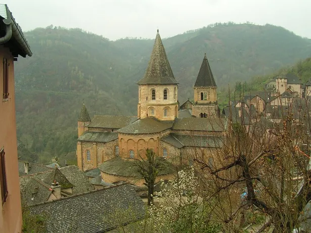 Abbatiale Sainte-Foy de Conques © Flaurentine.jpg