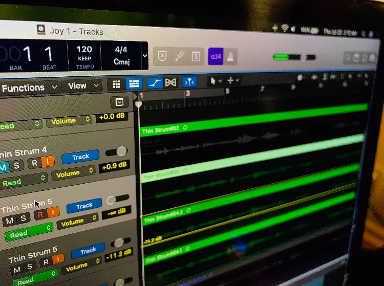 Robb_creating_if_i_had_one_last_wish_song_for_joy_on_logic_pro_x.jpeg