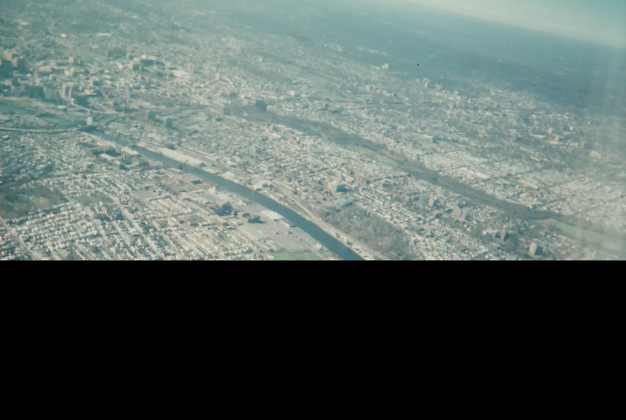 2006-11 - NYC Trip - Rick Arnold-4 - From Plane.png