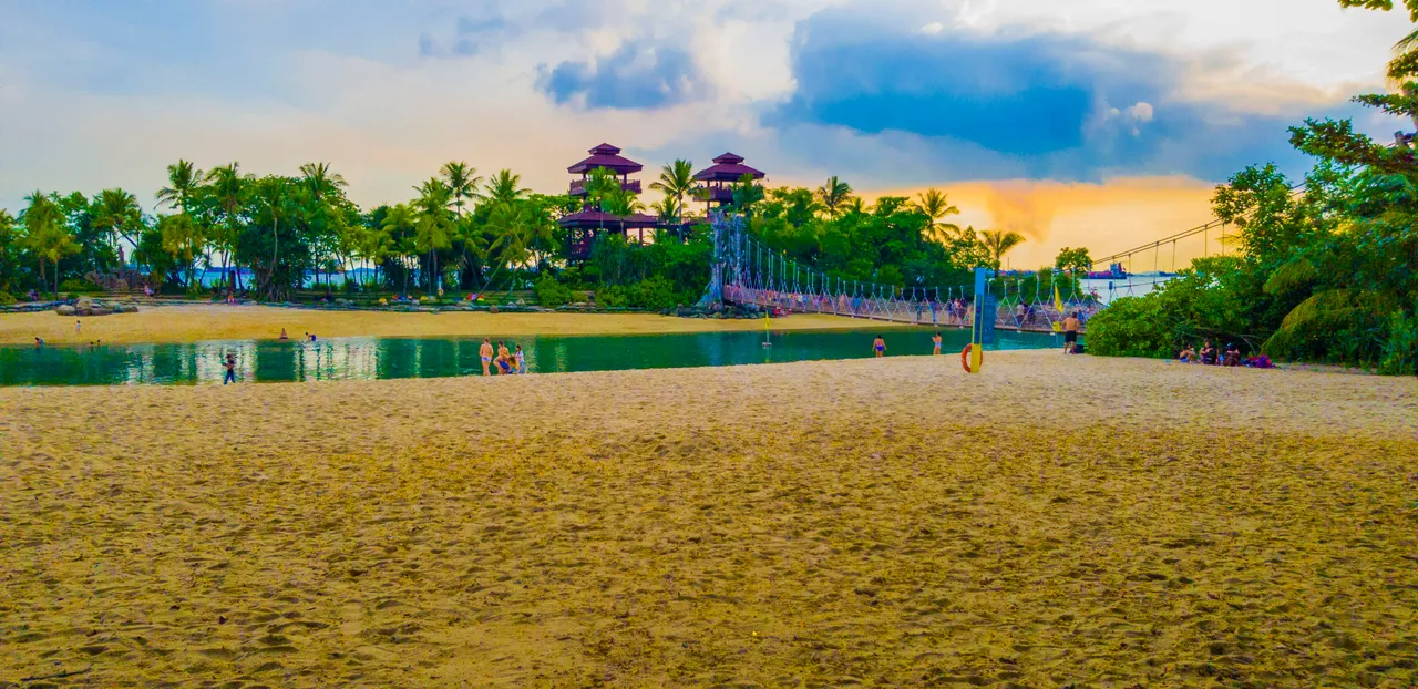 Palawan Beach 1.jpg