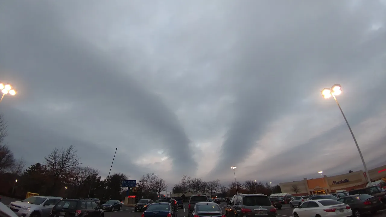 darkchemtrailsmaybe.jpg