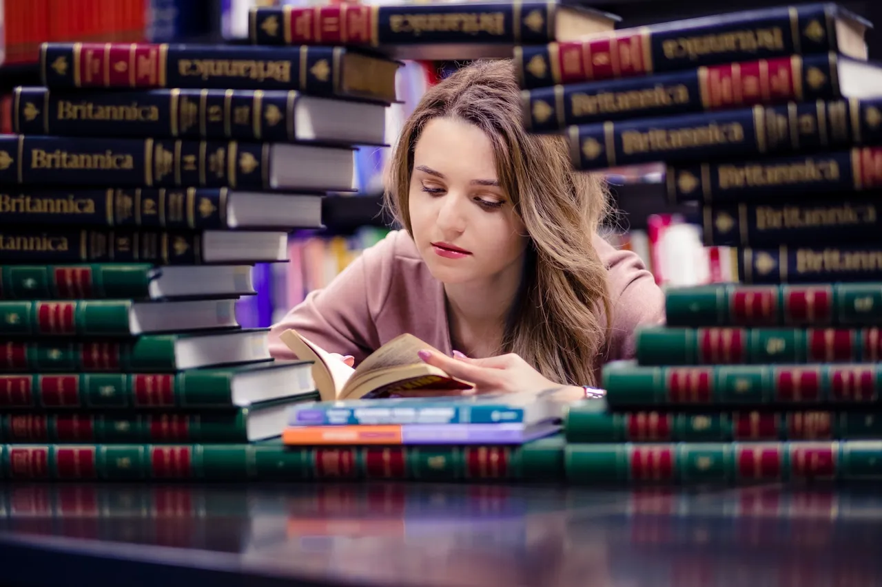 marzo-lectura-chica.jpg
