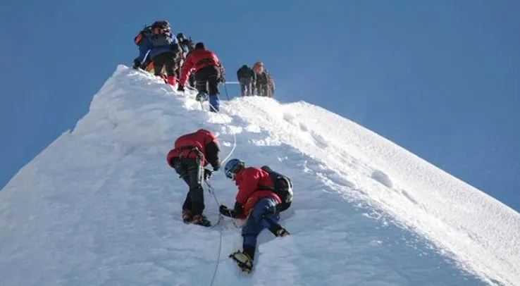 nepal_1429620544u40.jpg