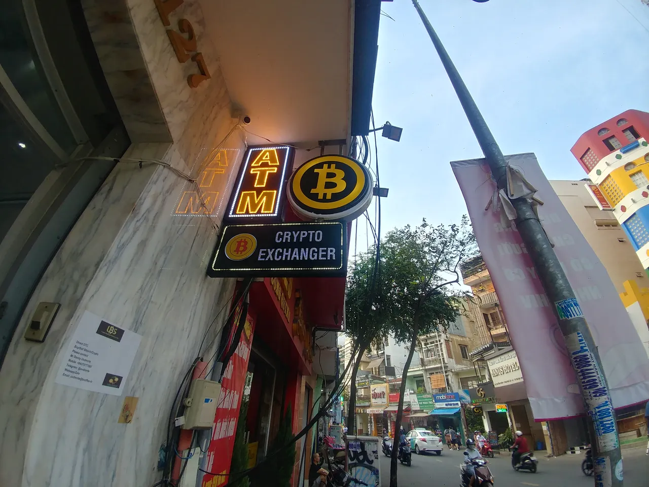 crypto exchanger> in viet nam 호치민 비트코인 환전소