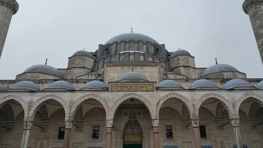 mosque-1164427__480.jpg