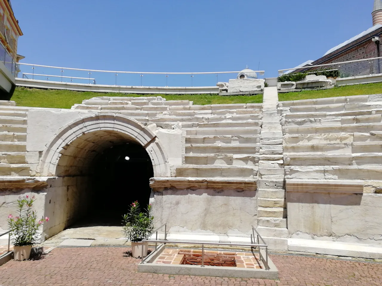 IMG_20190614_125635.jpg