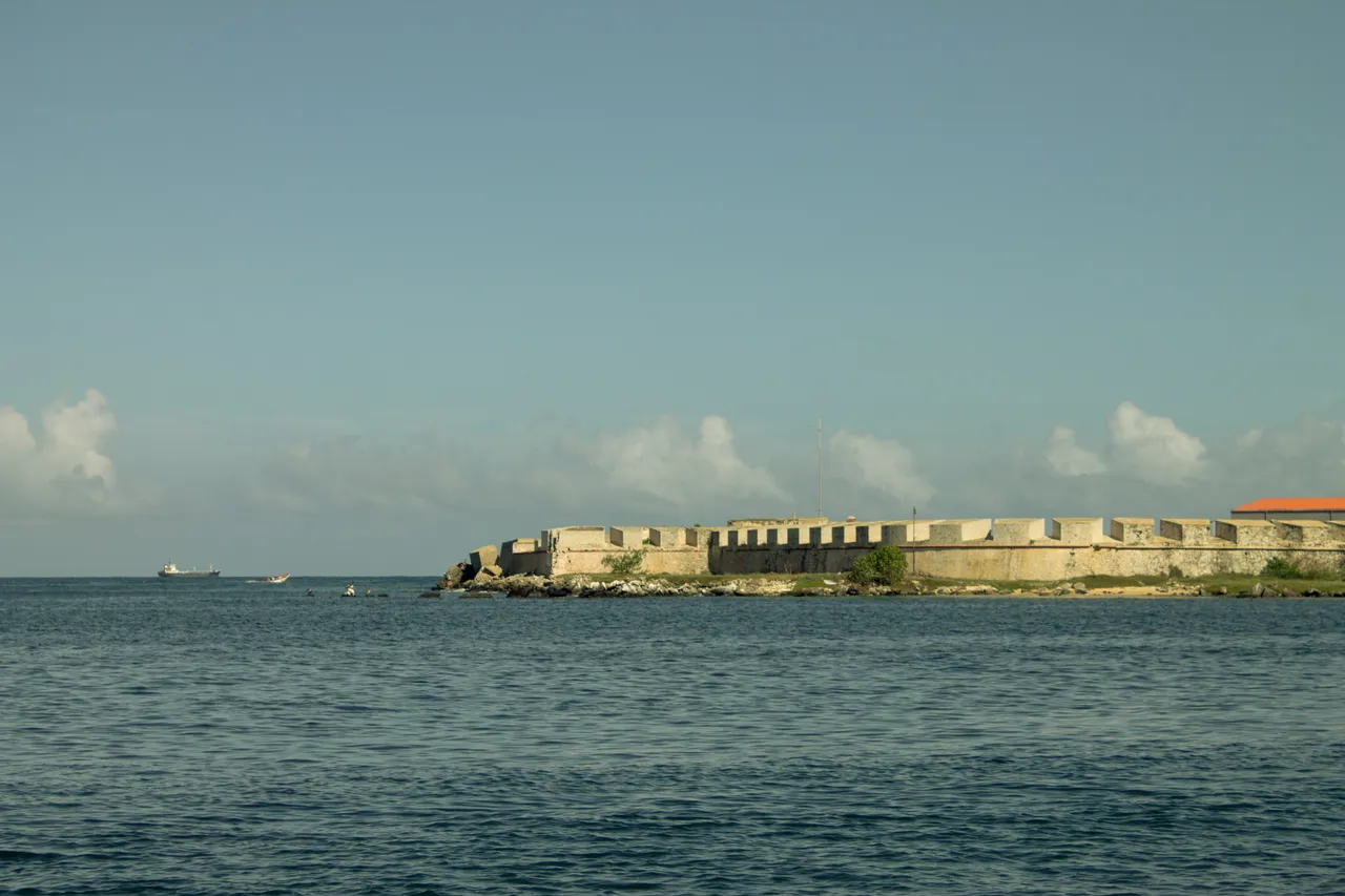 Playa La Rosa-2.jpg