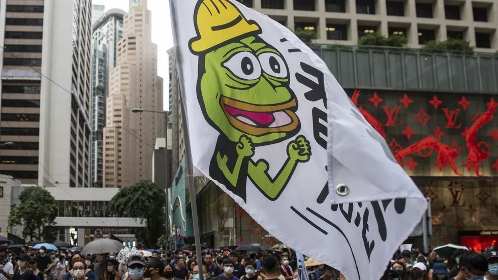 Hong Kong Frog.jpeg