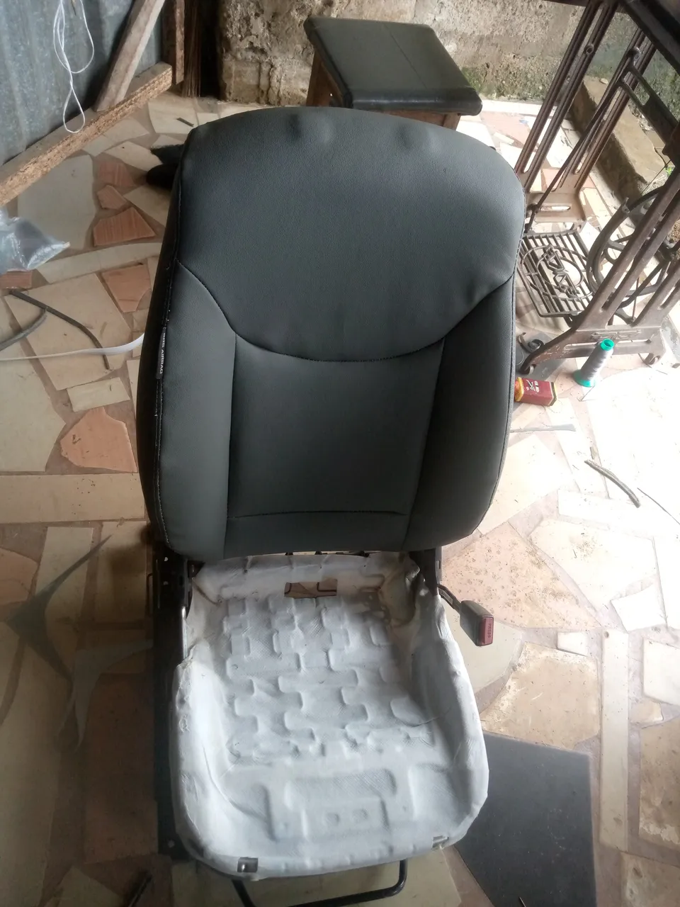 DIY simple process on how to cut and sew car seat perfectly.