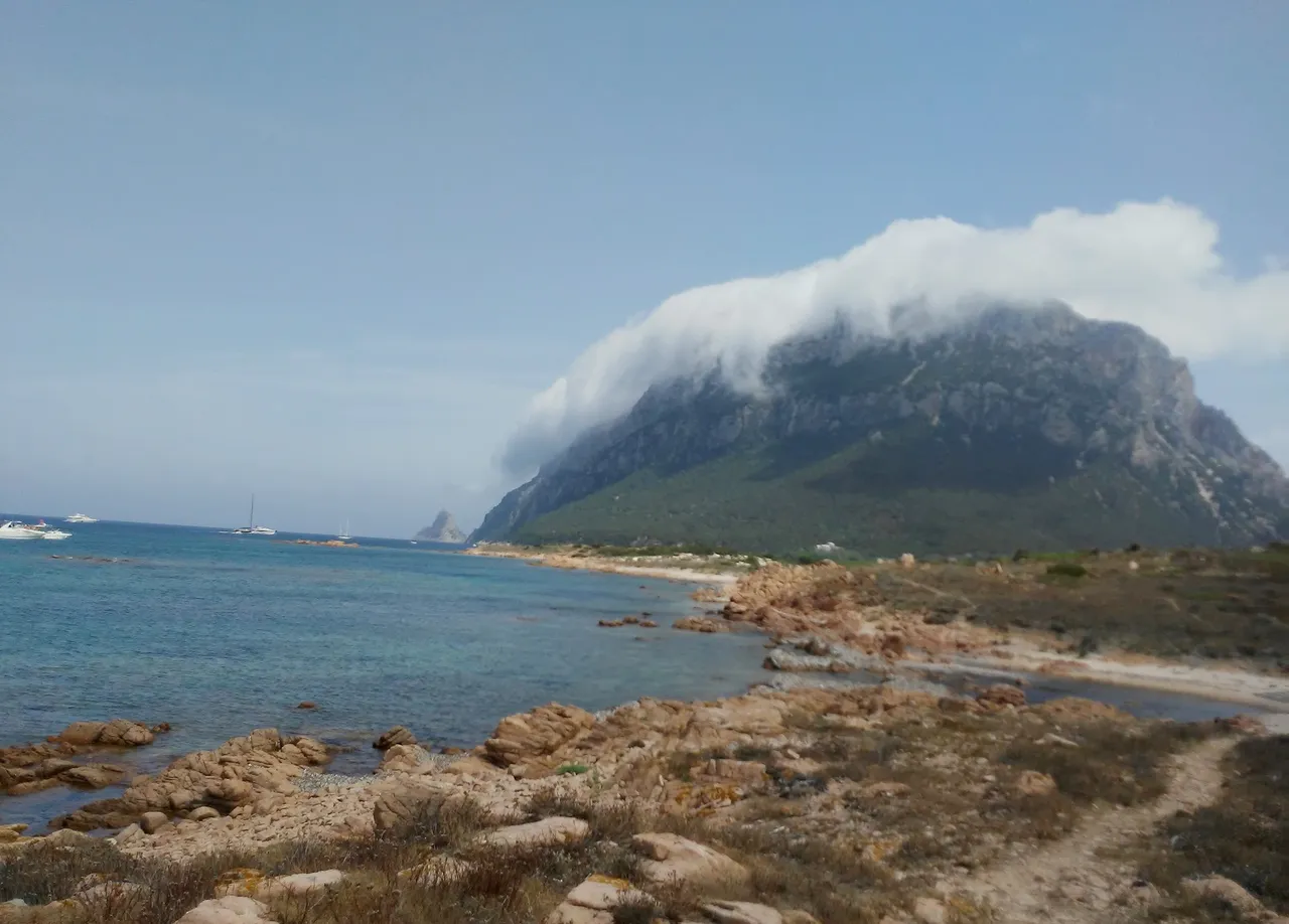 Playa cerro caminata.jpg