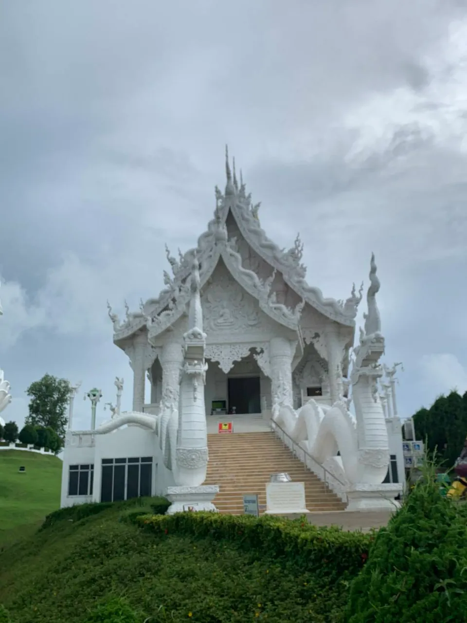 Wat Huay Pla Kang8.jpg