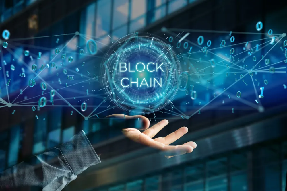 blockchain-peril-promise.jpg