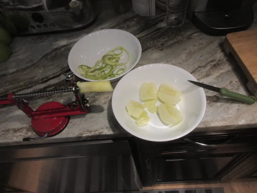 compote_04_after_peeling.png