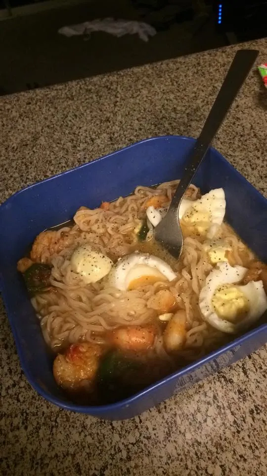 shrimp-ramen-side-angle.jpg