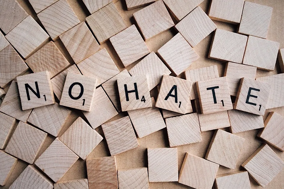 no-hate-2019922_960_720.jpg