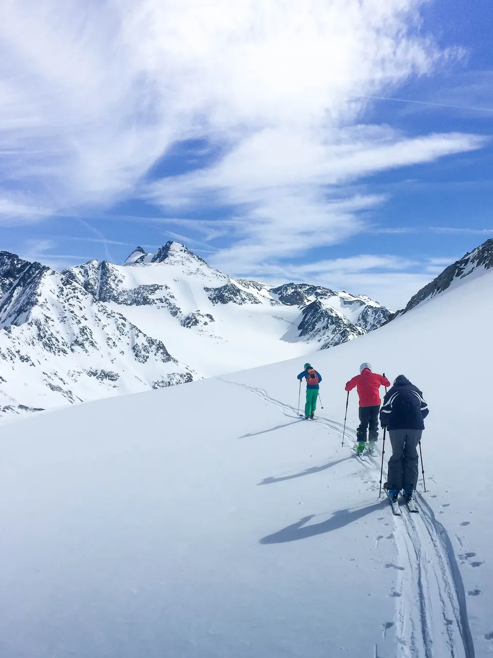 03_austria_skiing_march.jpg