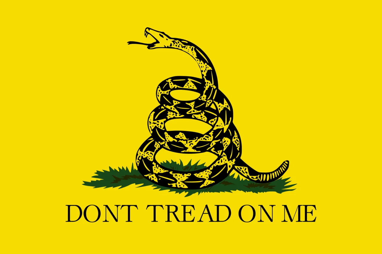 2000px-gadsden_flag-svg.png