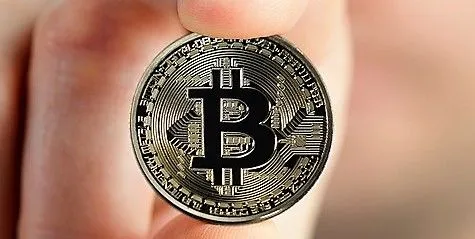 bitcoin-2643160_960_720.jpg