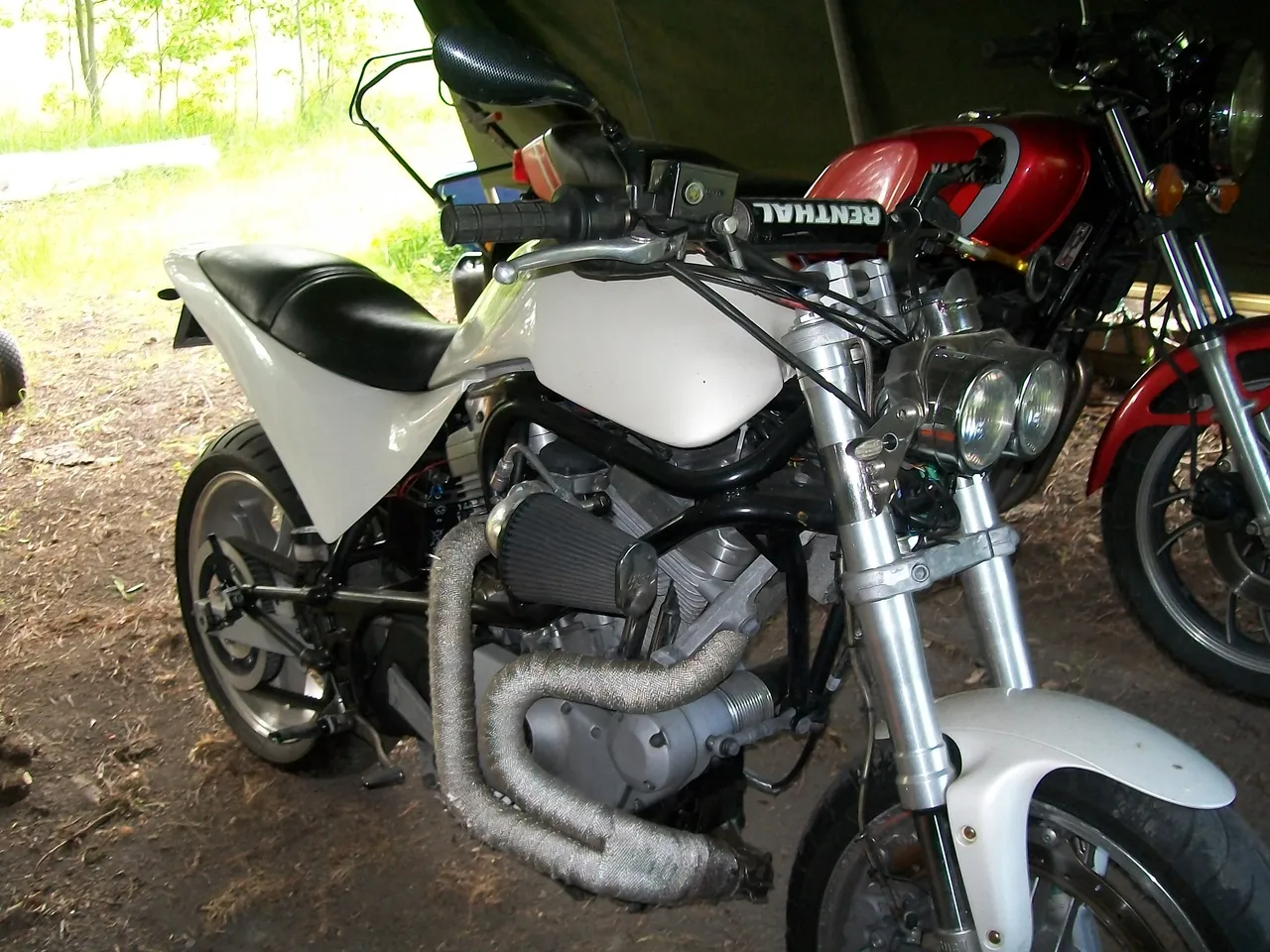 100_0502481f6.jpg