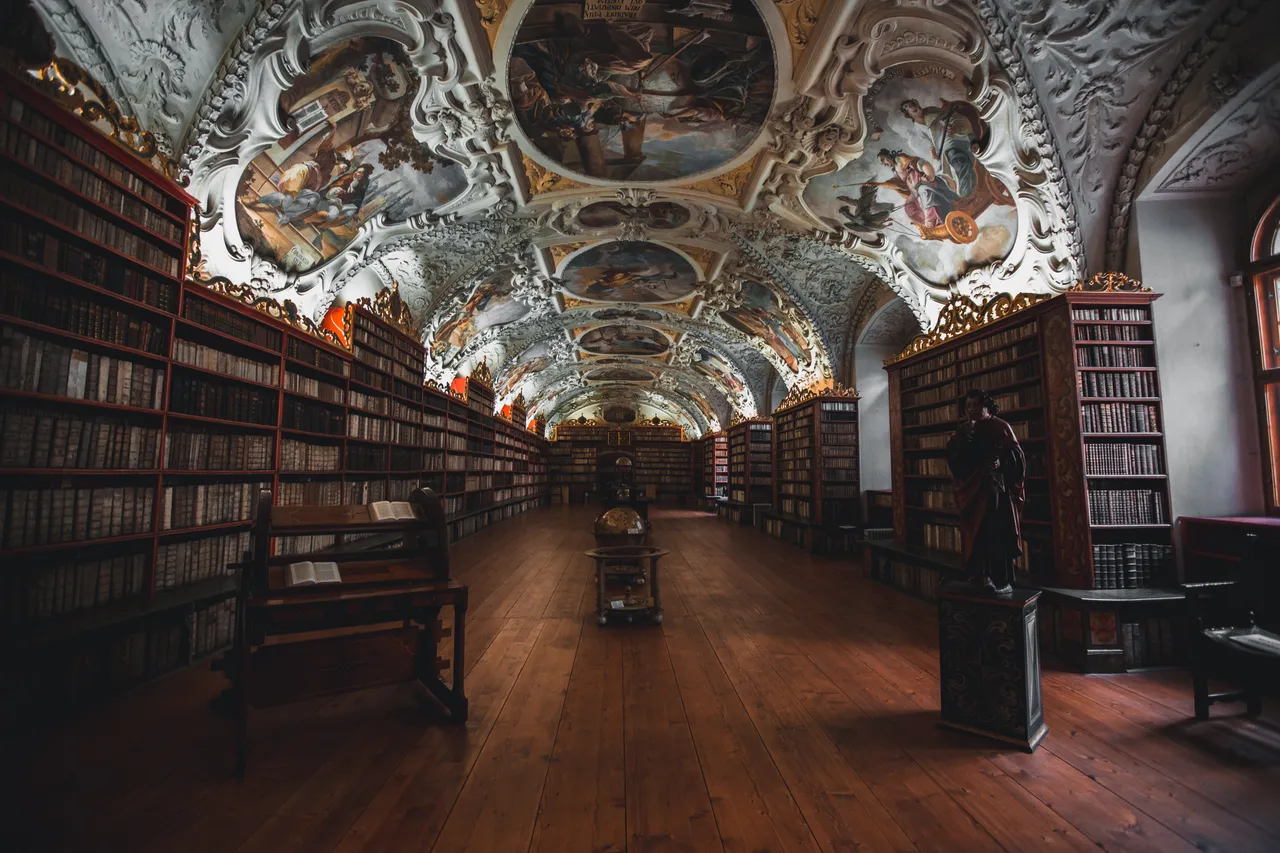 architecture-building-prague-bookshelf-library-wooden-134298-pxhere.com.jpg