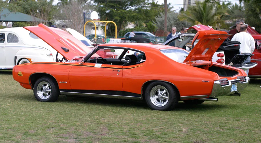 pontiac-gto_the-judge_sr1_s_69.jpg