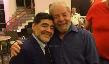 00058B9E-maradona-e-lula-da-silva-m.jpg