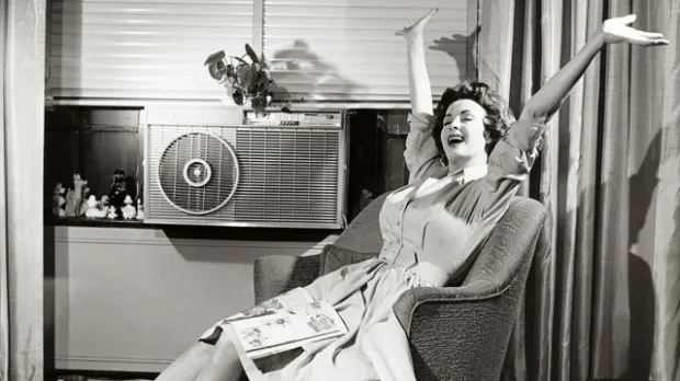 woman-with-air-conditioner-620x348.jpg