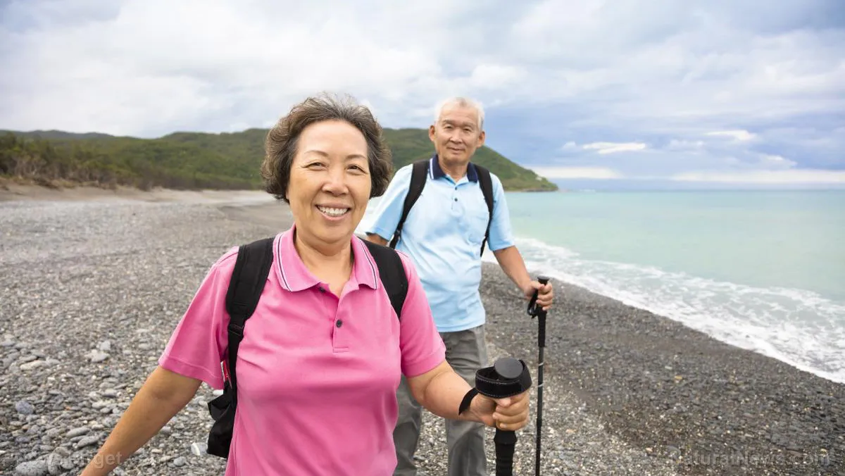 Elderly-Vacation-Beach-Ocean-Happy.jpg