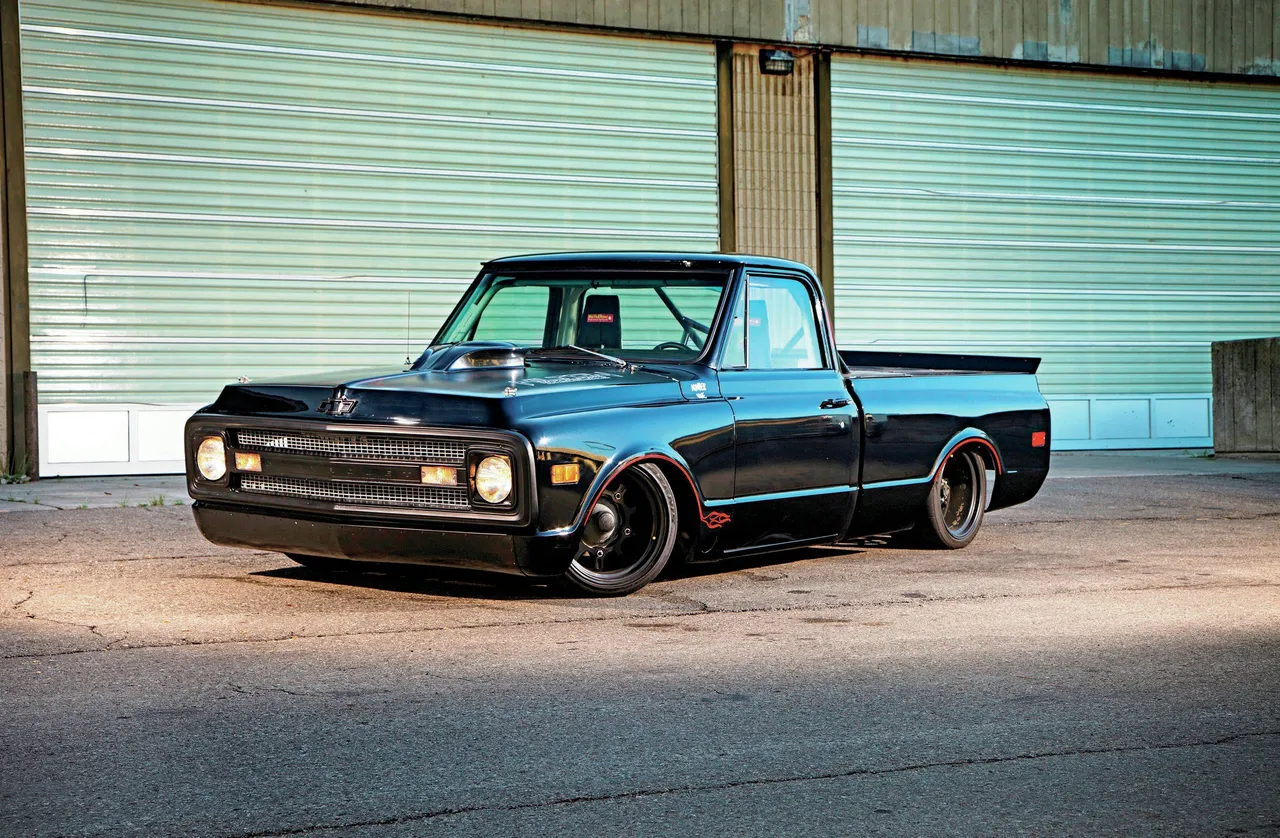 1970-chevy-c10-front-three-quarter.jpg