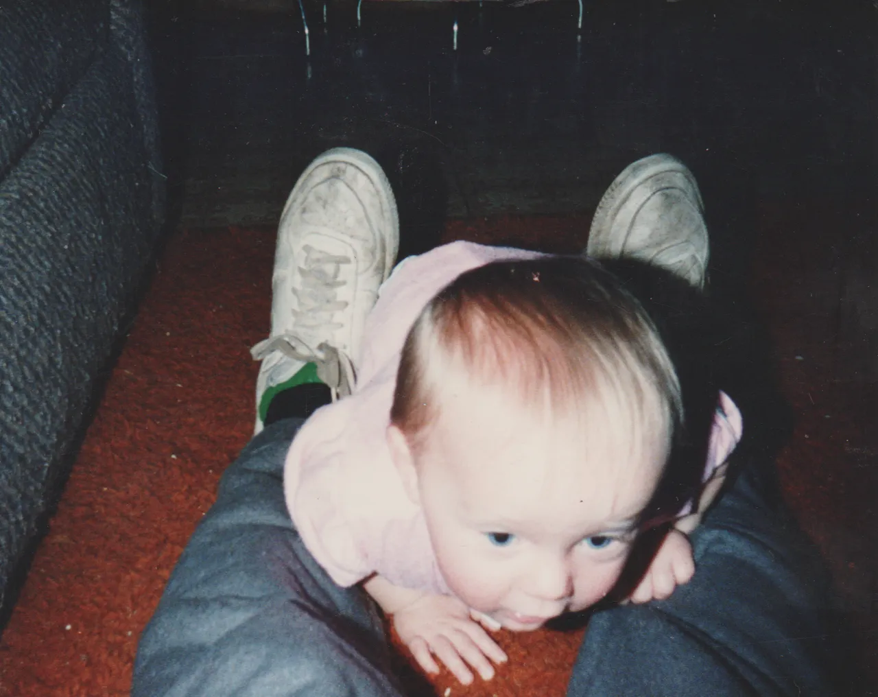 1990-12-31 - Monday - Crystal with all her siblings, Katie, Rick, Joey, at the 163 living room-6.png