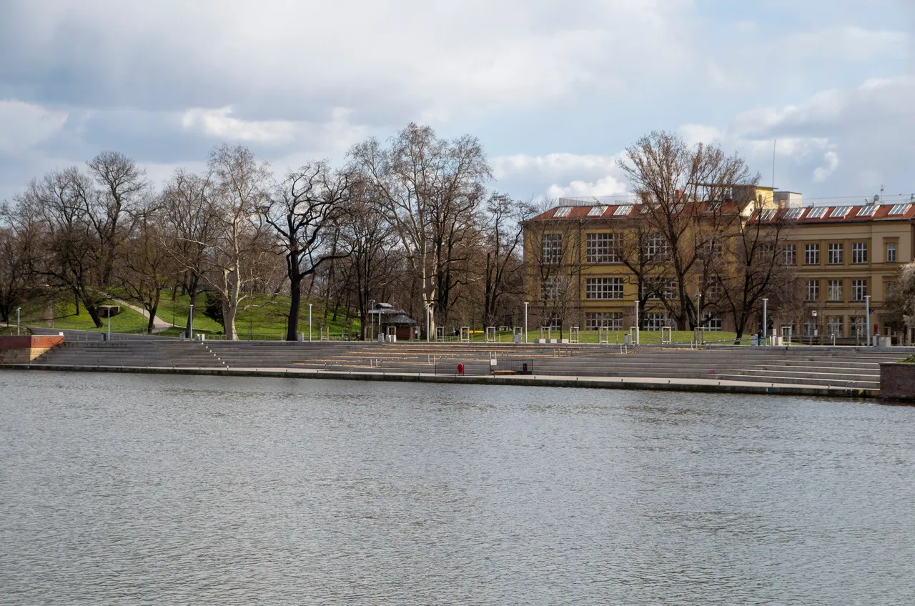 IMGP2747c.jpg
