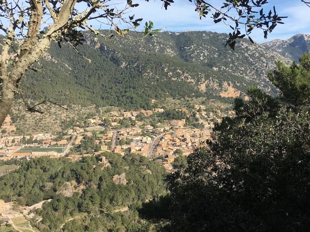 Valldemossa, südöstlich von oben