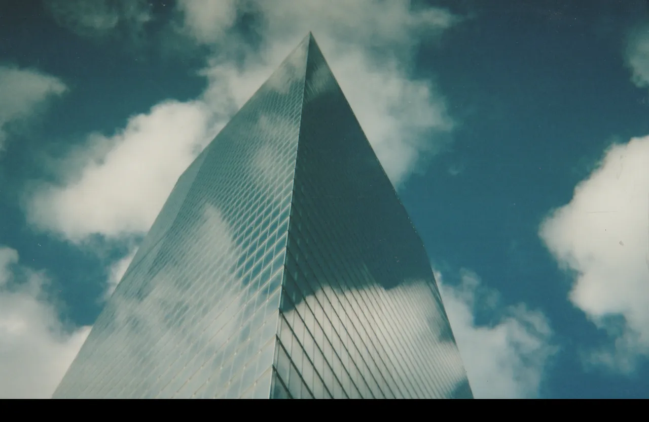 2006-11 - NYC Trip - Rick Arnold - One World Financial Building-1.png