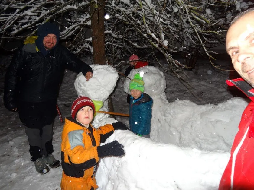 building the iglo