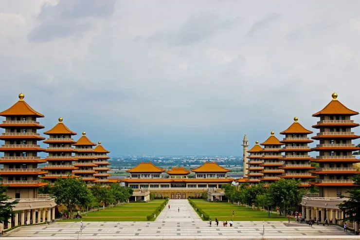 fo-guang-Photo-from-Ourglobaltrek-740x493.jpg