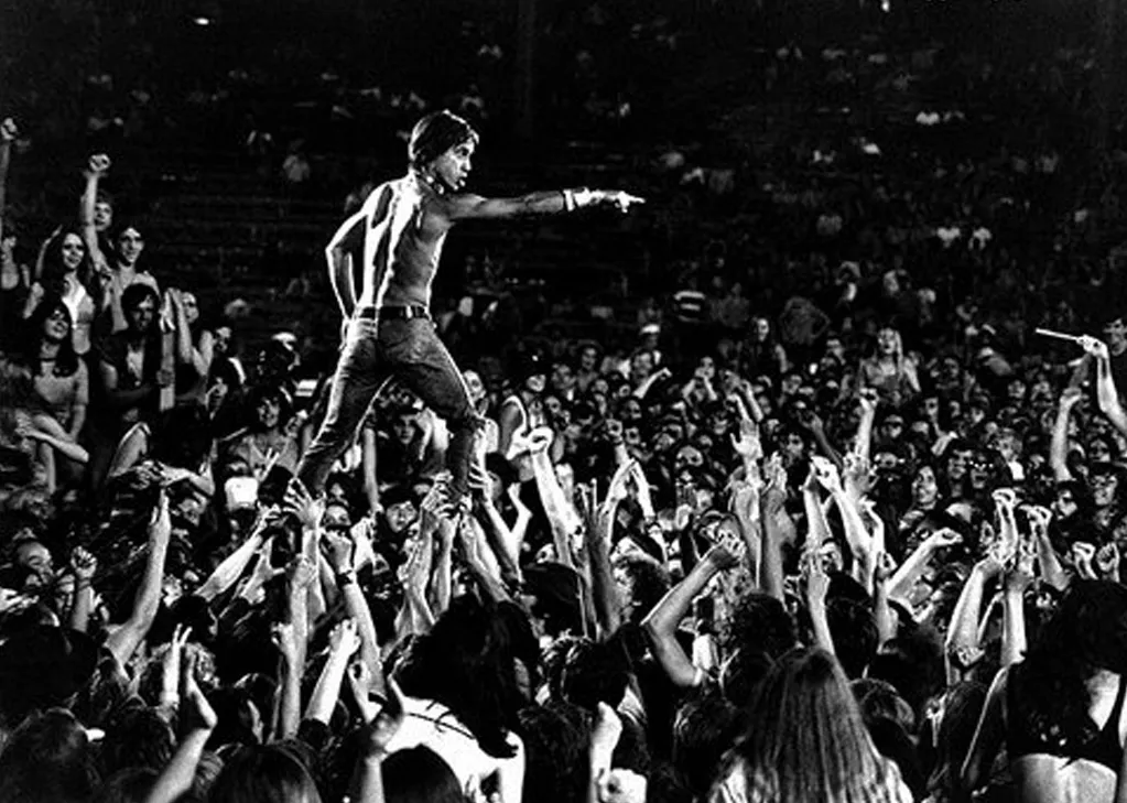 Iggy-and-the-Stooges-Cincinnati-1970-live.jpg