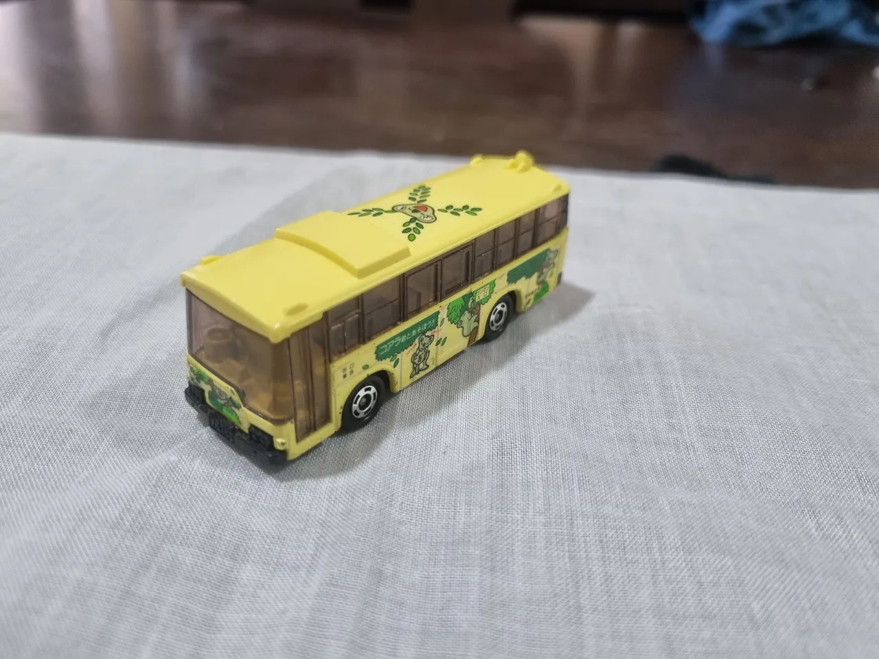 Bus4_Front.jpg