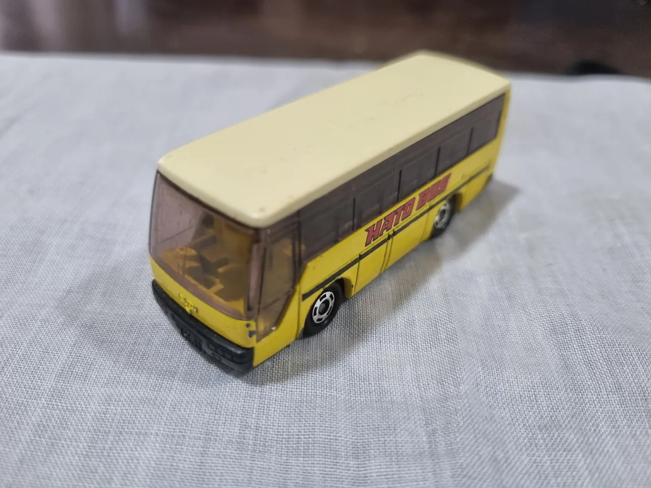 Bus6_Front.jpg