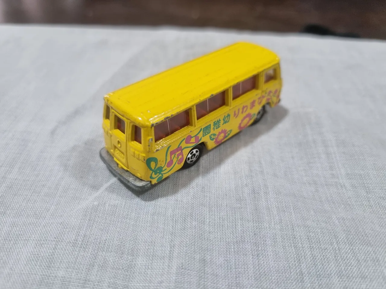Bus2_Back.jpg