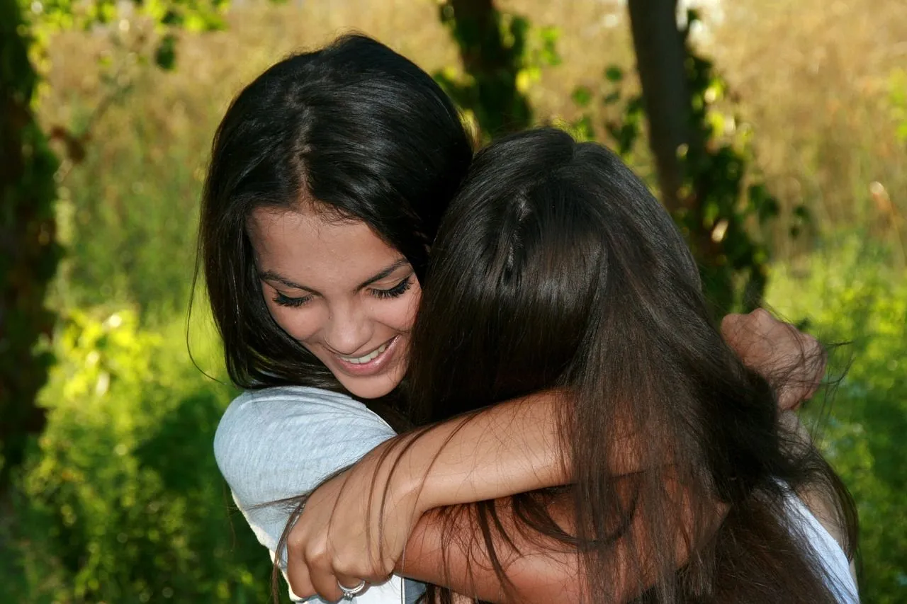 girls-846992_1280.jpg