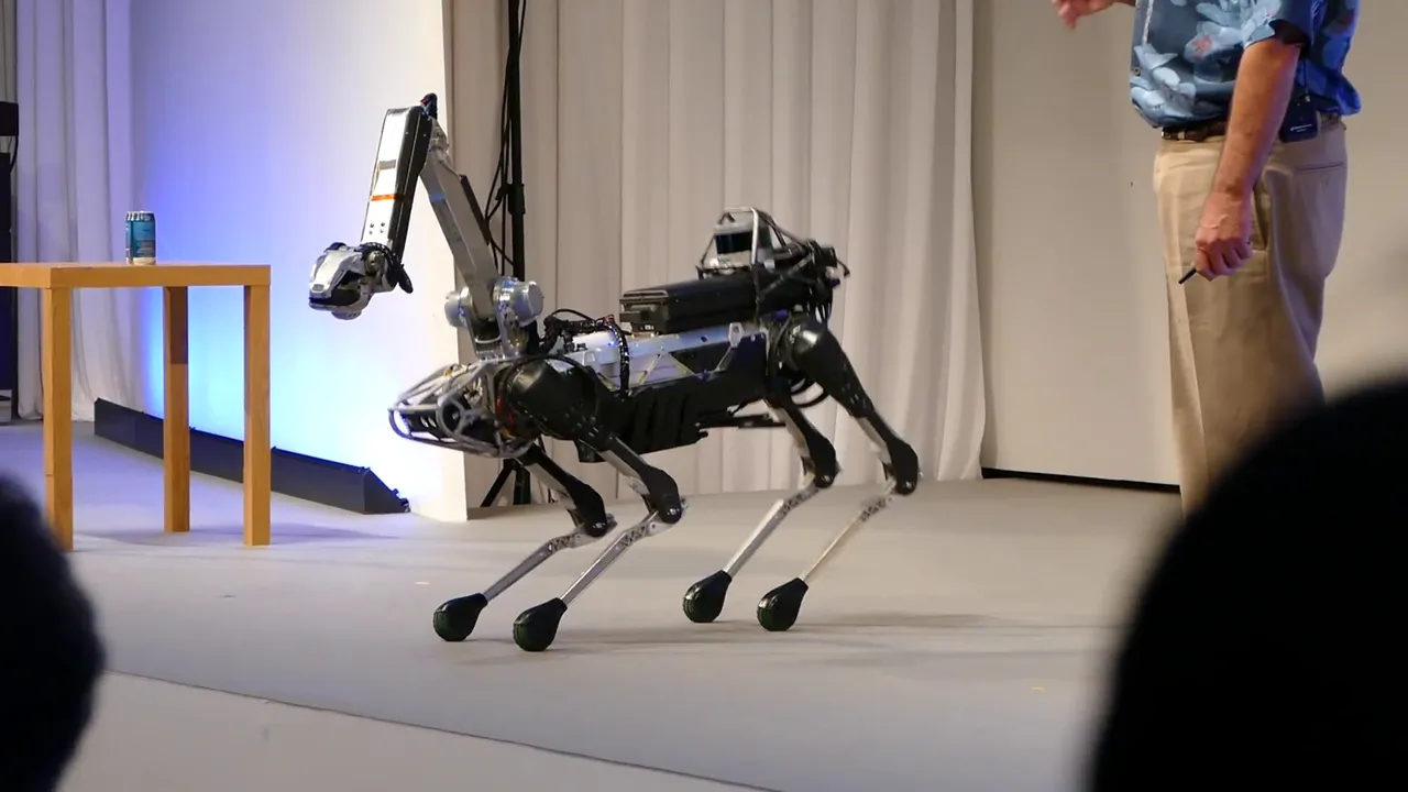 Boston-Dynamics-robot-kopek-Spot.jpg