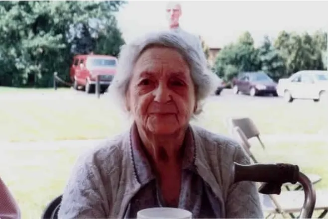 abuela.png