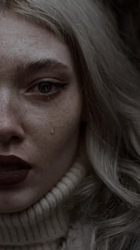 The Whisper: Rave The World.