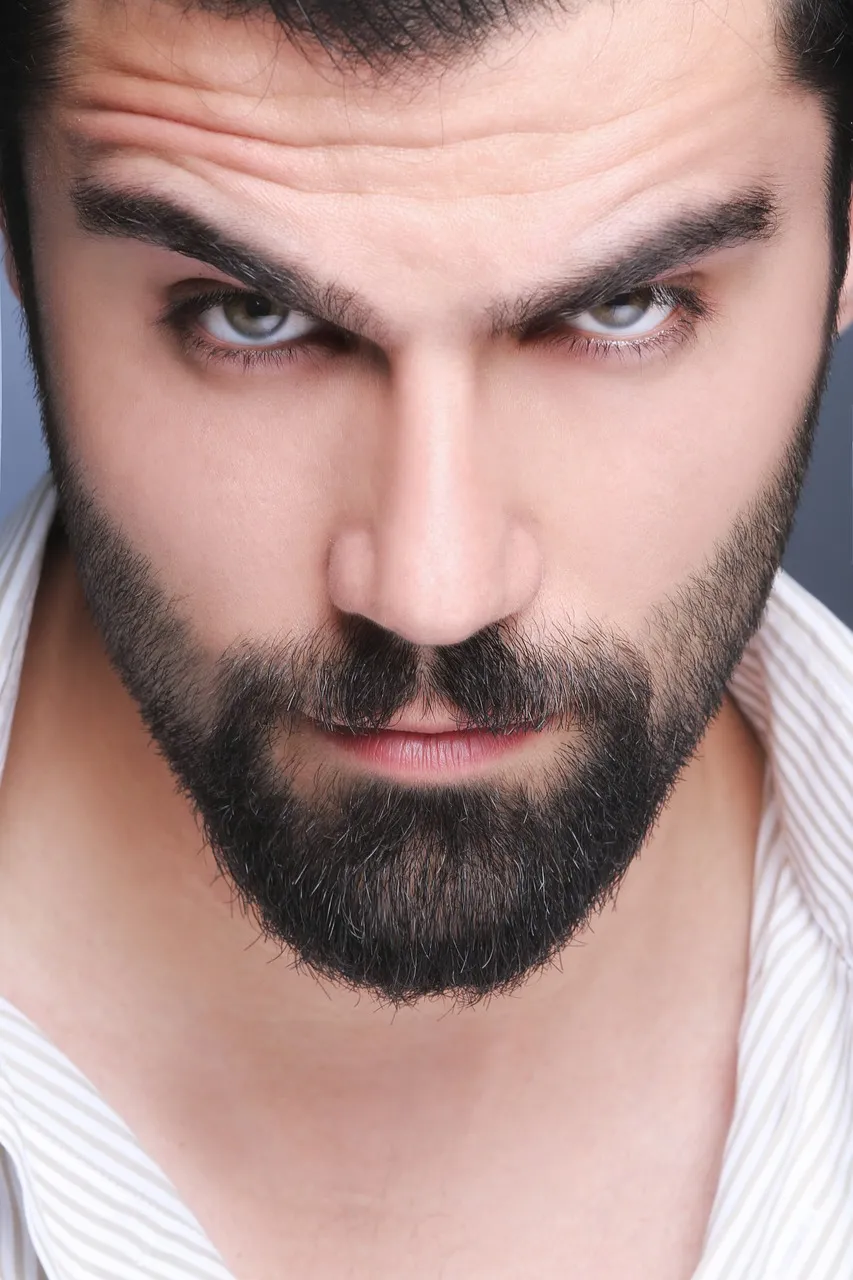 man-657869_1280.jpg