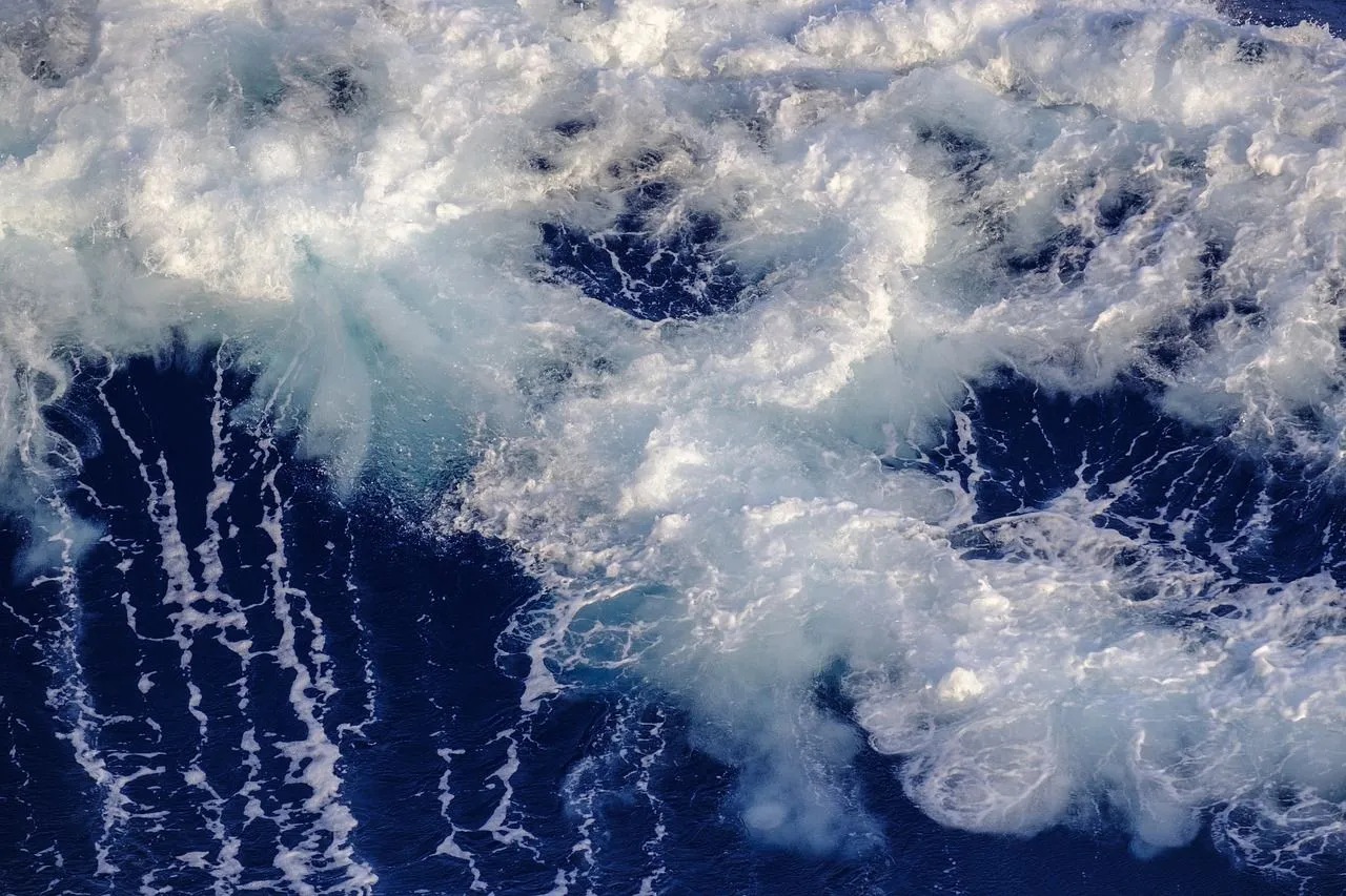waves-3491272_1280.jpg