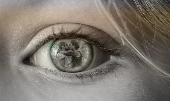 eye-3339668__340.webp