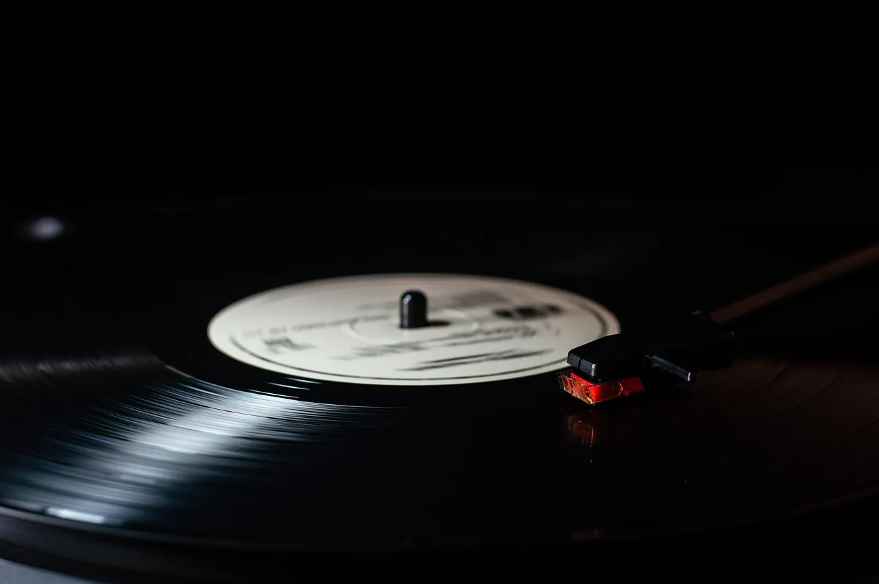 music-5705801_1280.jpg